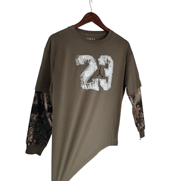 Jordan Tops - NWT Jordan Jumpman Camo Layered Long Sleeve Tee Olive Green Fits Women S/M